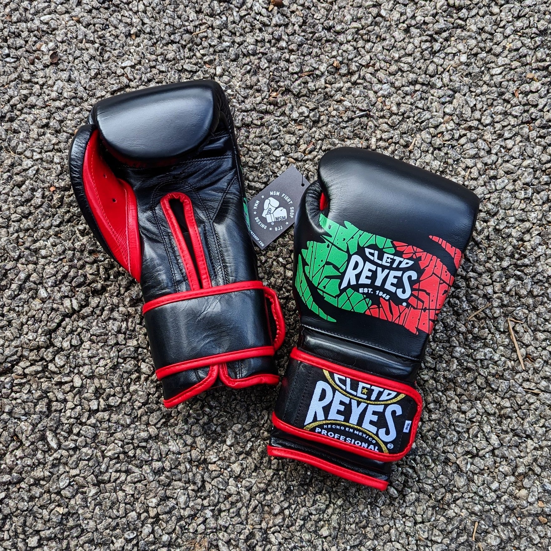 CLETO REYES GLOVES HOOK AND LOOP LIMITED MEX FLAG BLACK - Image 2