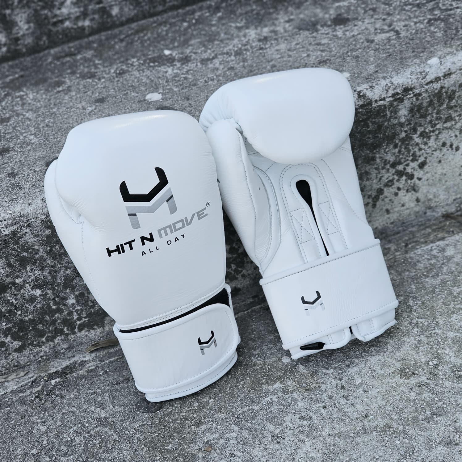HIT N MOVE GLOVES AGILITY PRO GRIP HOOK & LOOP WHITE - Image 2