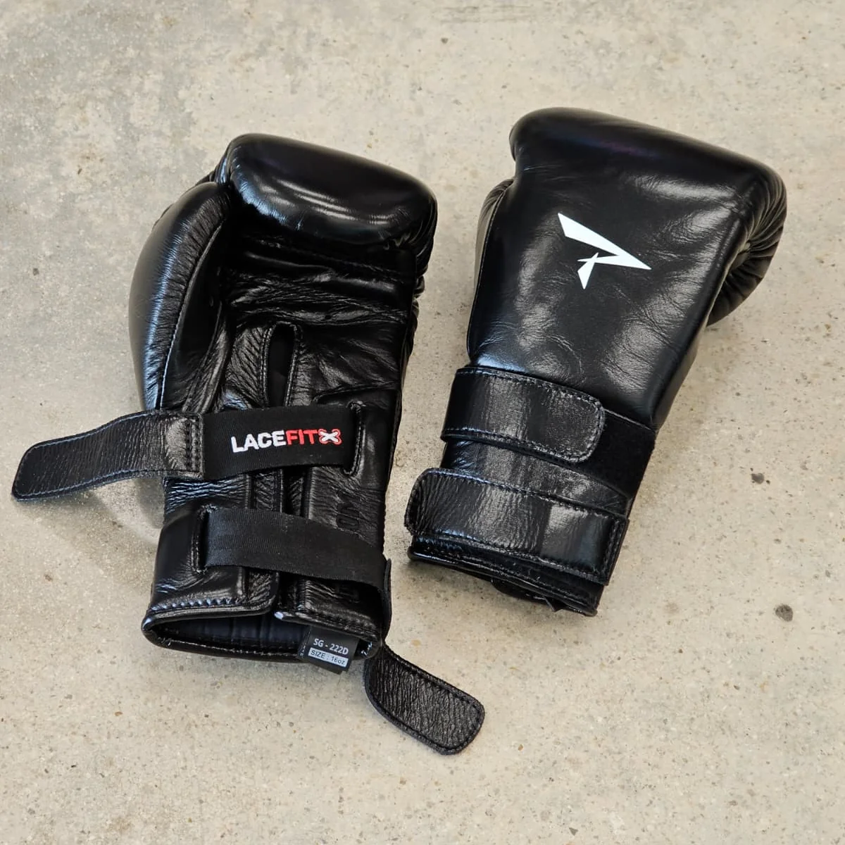 PHENOM BOXING GLOVES SG-222D DOUBLE STRAP BLACK - Image 3