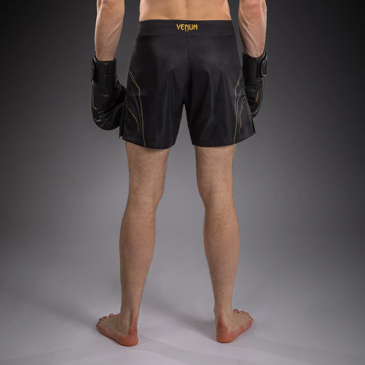 VENUM FIGHT SHORT MMA STREAMLINE BLACK /GOLD - Image 4