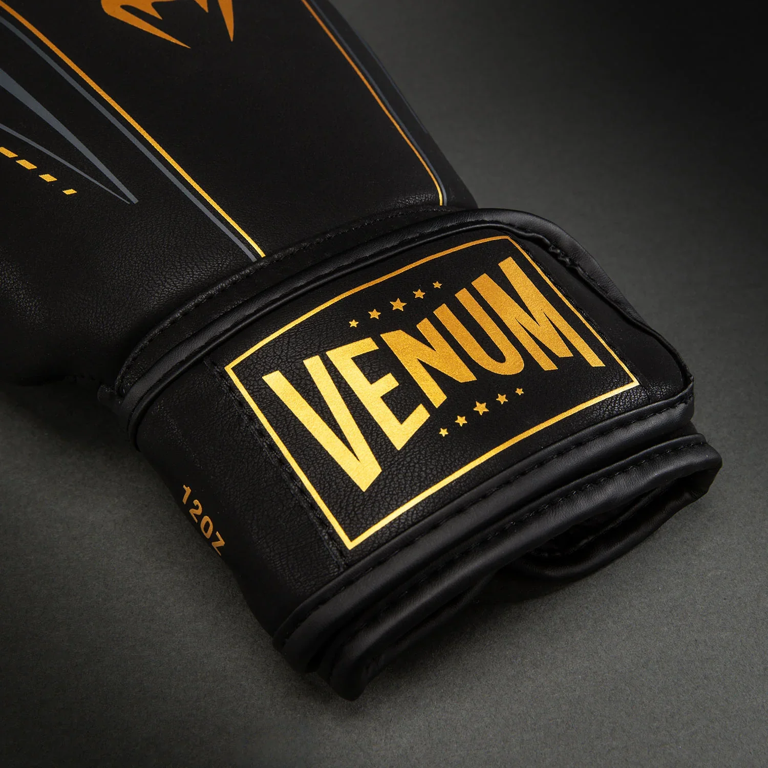 VENUM GLOVES STREAMLINE HOOK AND LOOP BLACK/GOLD - Image 3