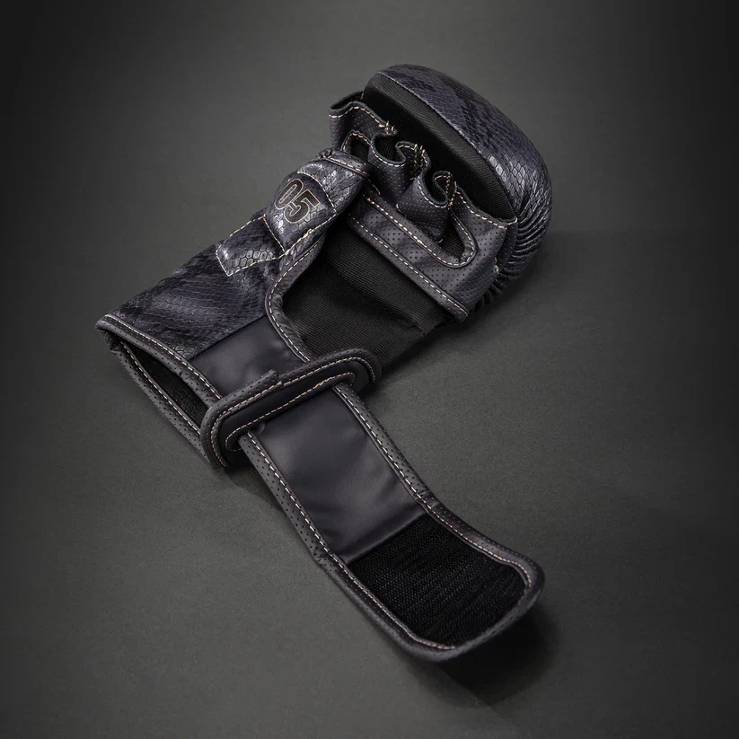 VENUM MMA GLOVES IMPACT EVO SCALES SPARRING DARK PURPLE - Image 2