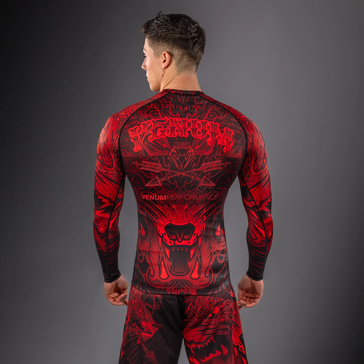 VENUM RASHGUARD L/S WOLF ATAK BLACK/RED - Image 2