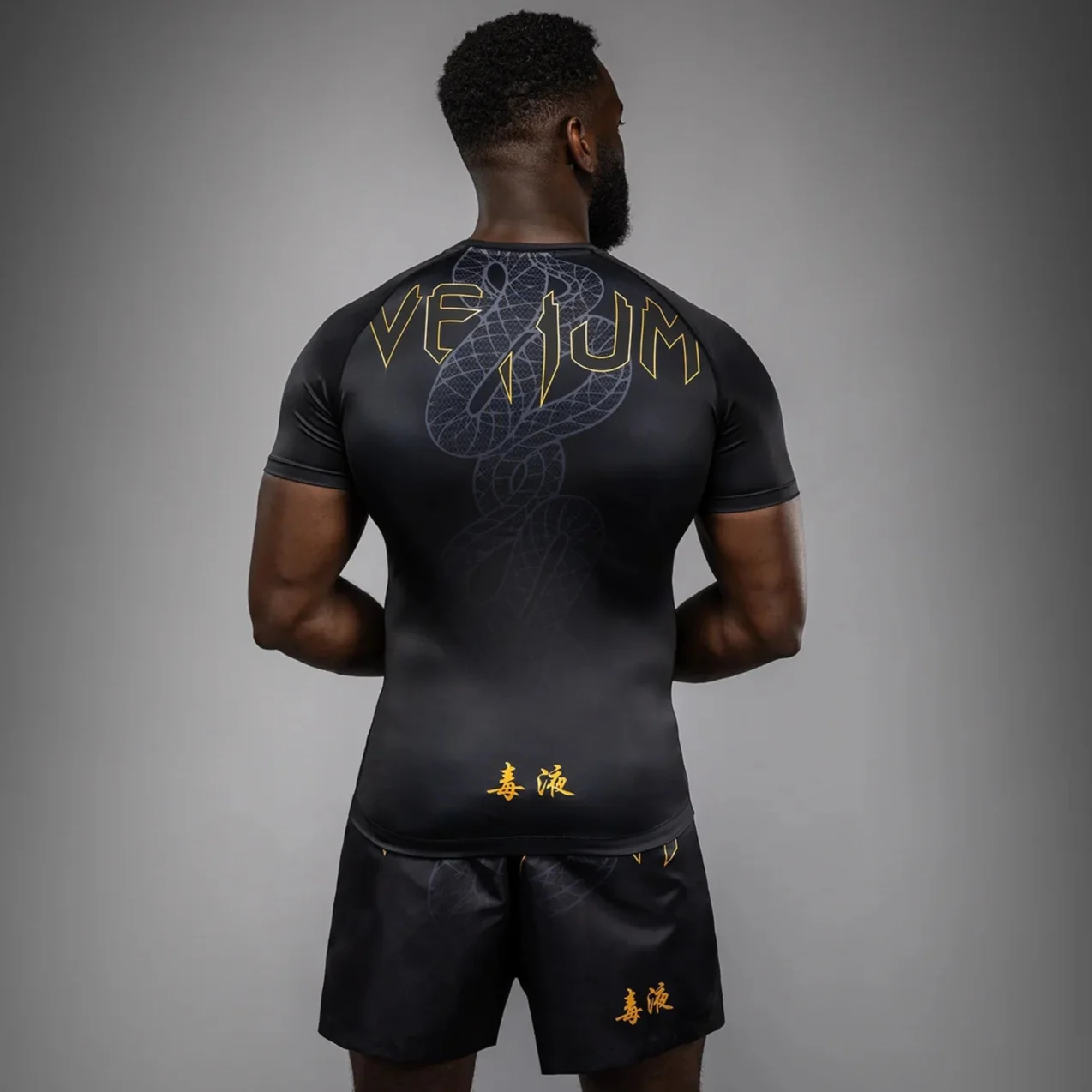 VENUM RASHGUARD S/S SERPENTI BLACK/GOLD - Image 4