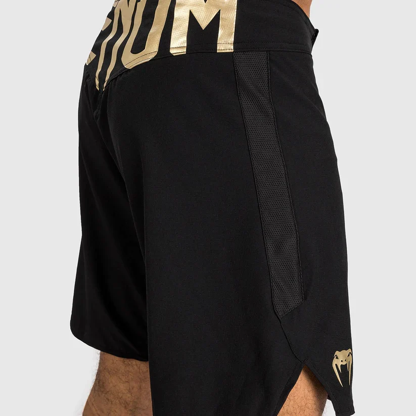VENUM SHORTS MMA LIGHT 5.0 BLACK/GOLD - Image 5