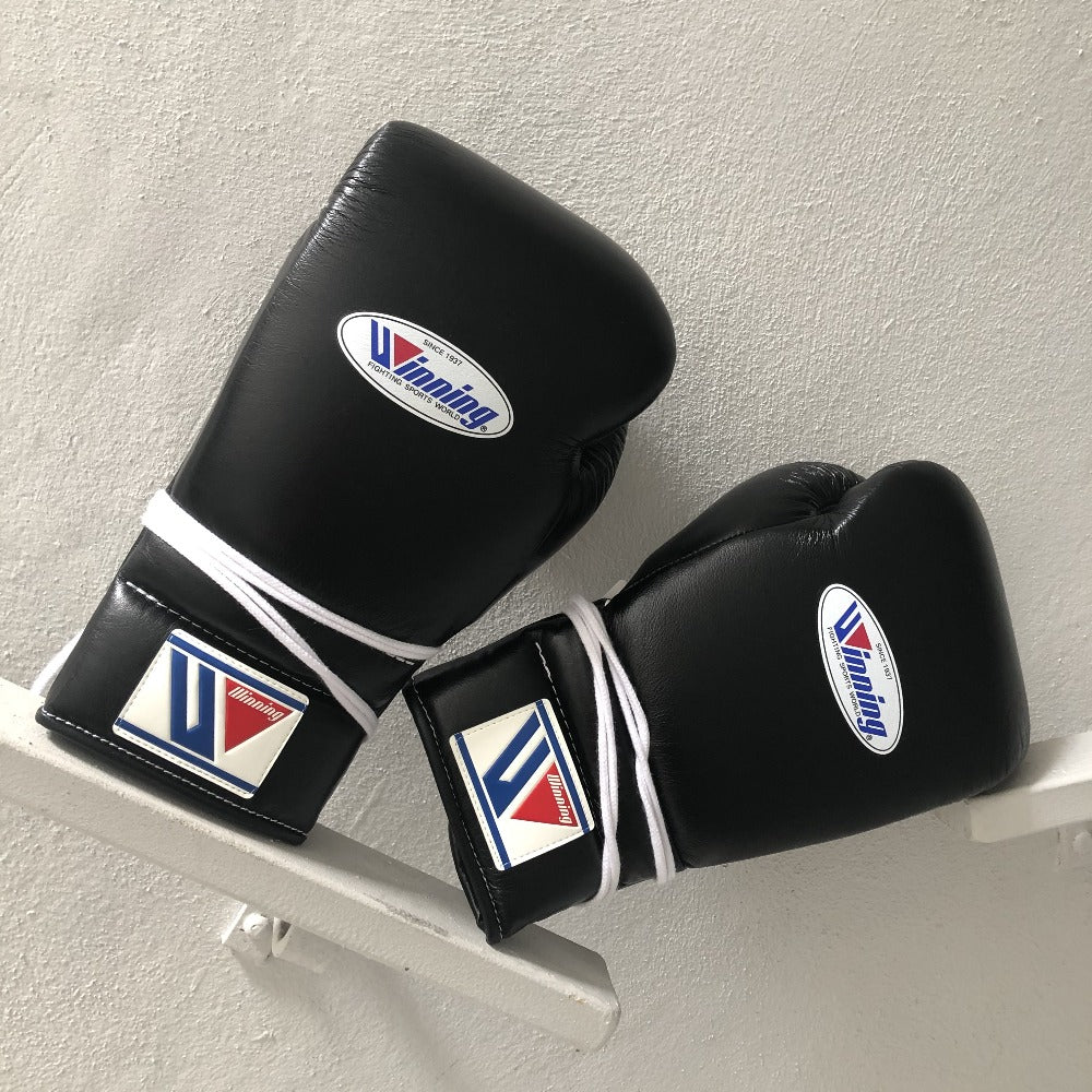 WINNING GLOVES LACE UP BLACK - Image 3